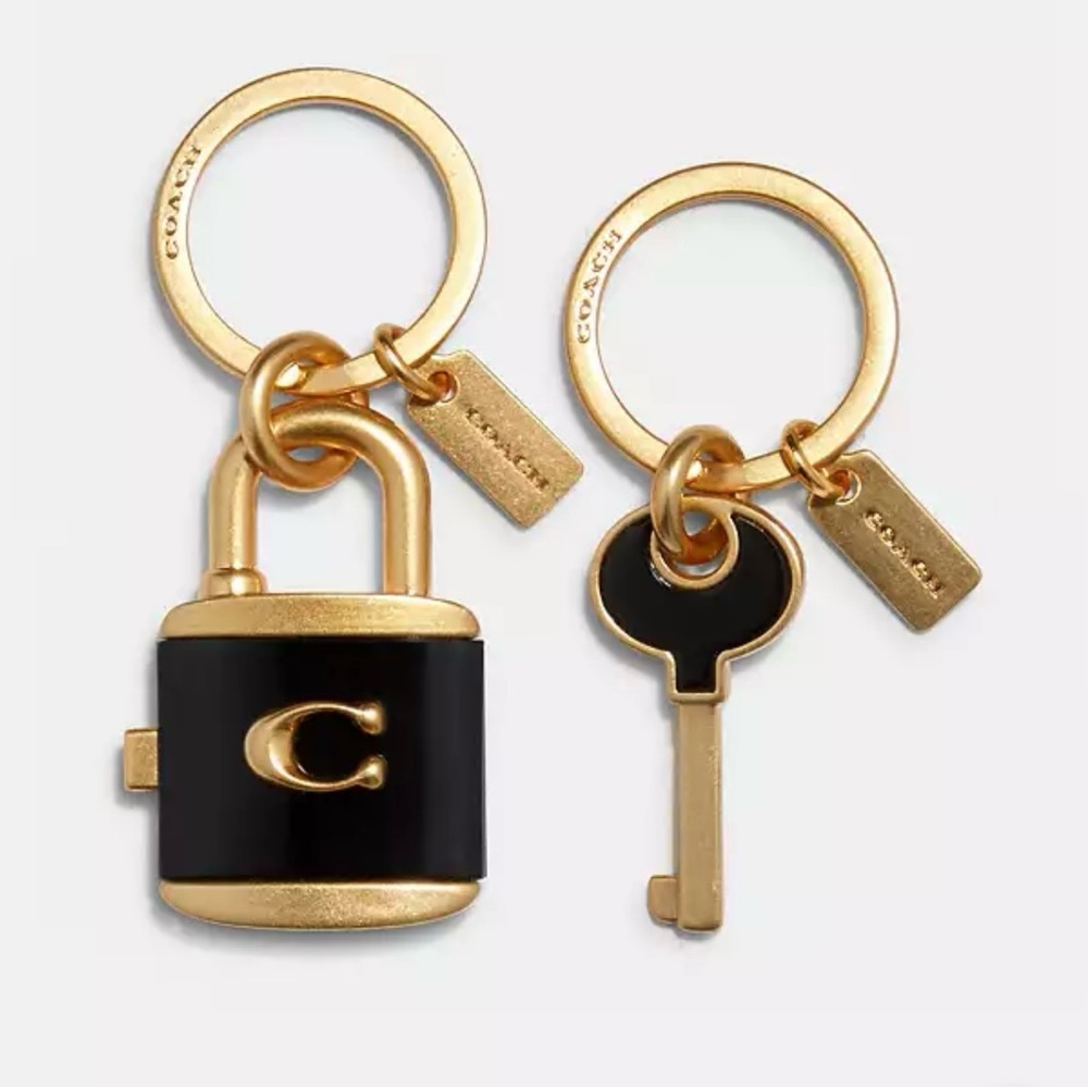 Coach Lock & Key Valet Keychain - Picture 2 of 7